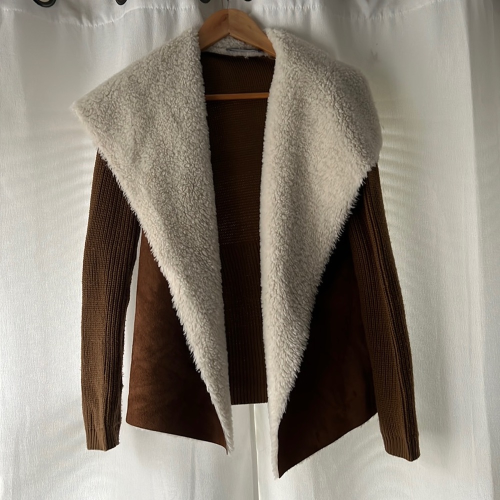 Womens M brown sweater with faux leather and sheepskin